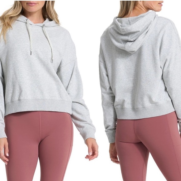 Vuori Sweaters - Vuori Laguna Hoodie Grey